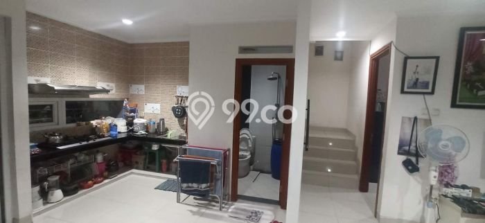 Dijual Rumah Premium dengan Fasilitas Sekitar Lengkap di Cengkareng, Jakarta Barat Dijual Rumah Premium dengan Fasilitas Sekitar Lengkap di Cengkareng, Jakarta Barat