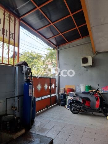 Rumah Elit Modern Tanpa Renovasi di Muara Karang Jakarta Utara Rumah Elit Modern Tanpa Renovasi di Muara Karang Jakarta Utara