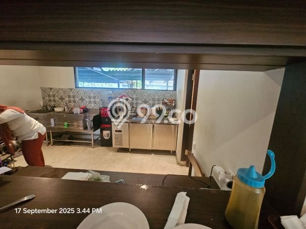 Ruko Disewakan Cepat di Tanah Abang Jakarta Pusat LB 500m2 Ruko Disewakan Cepat di Tanah Abang Jakarta Pusat LB 500m2