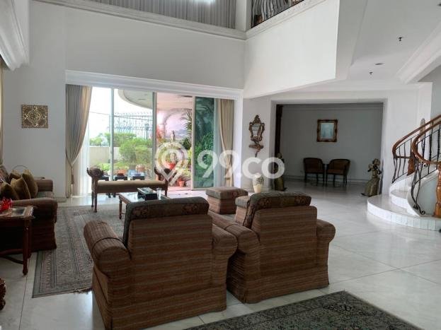 Disewakan Apartemen Ekonomis 5 KT di Simprug Jakarta Selatan Disewakan Apartemen Ekonomis 5 KT di Simprug Jakarta Selatan