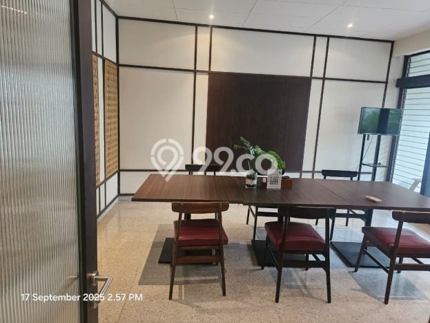 Ruko Disewakan Cepat di Tanah Abang Jakarta Pusat LB 500m2 Ruko Disewakan Cepat di Tanah Abang Jakarta Pusat LB 500m2