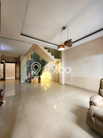 Rumah Elit Modern Siap Huni di Pondok Indah Jakarta Selatan Rumah Elit Modern Siap Huni di Pondok Indah Jakarta Selatan