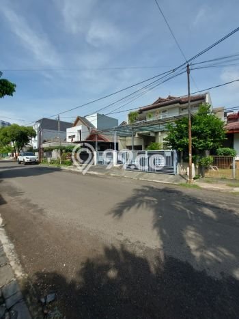 Rumah Elit Modern Tanpa Renovasi di Bintaro Tangerang Selatan Rumah Elit Modern Tanpa Renovasi di Bintaro Tangerang Selatan
