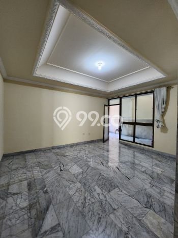 Disewakan Rumah Strategis di Pondok Indah LT 820m2 / LB 650m2 Siap Huni Disewakan Rumah Strategis di Pondok Indah LT 820m2 / LB 650m2 Siap Huni