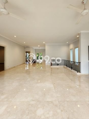 Hunian Kondisi Baik Disewakan di Pondok Indah, Jakarta Selatan LT 485m2, LB 550m2 Hunian Kondisi Baik Disewakan di Pondok Indah, Jakarta Selatan LT 485m2, LB 550m2