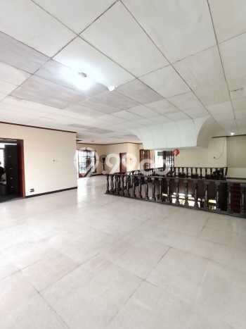 For Sale! Luxury House LT 1200m2 Desain Modern di Kemang For Sale! Luxury House LT 1200m2 Desain Modern di Kemang