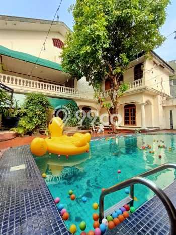 For Sale! Luxury House LT 1200m2 Desain Modern di Kemang For Sale! Luxury House LT 1200m2 Desain Modern di Kemang