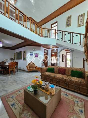 For Sale! Premium House LT 253m2 Desain Modern di Pejaten For Sale! Premium House LT 253m2 Desain Modern di Pejaten