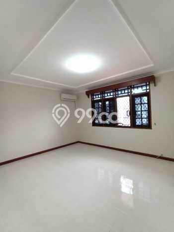 Rumah Luxury Modern Siap Huni di Cipete Jakarta Selatan Rumah Luxury Modern Siap Huni di Cipete Jakarta Selatan
