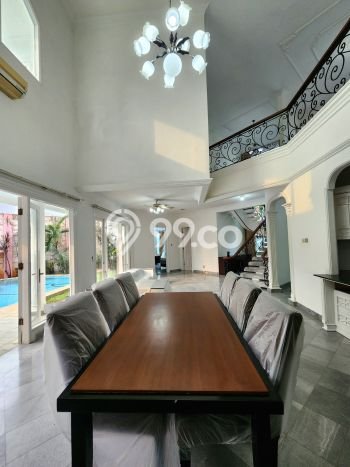 Dijual Rumah Luas Megah Dengan View Cantik di Ampera, Jakarta Selatan Dijual Rumah Luas Megah Dengan View Cantik di Ampera, Jakarta Selatan