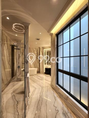 Hot Offer Hunian Mewah Ideal dan Luas di Kebayoran Baru, Jakarta Selatan Hot Offer Hunian Mewah Ideal dan Luas di Kebayoran Baru, Jakarta Selatan