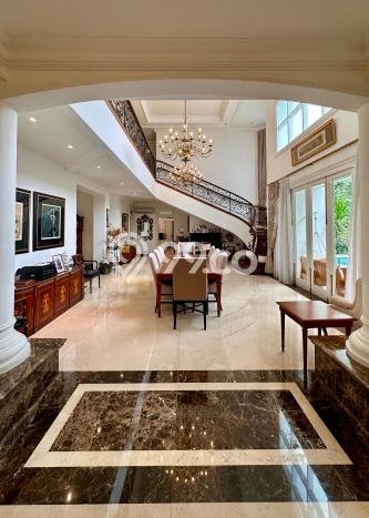 For Sale! Luxury House LT 792m2 Desain Elegan di Pondok Indah For Sale! Luxury House LT 792m2 Desain Elegan di Pondok Indah