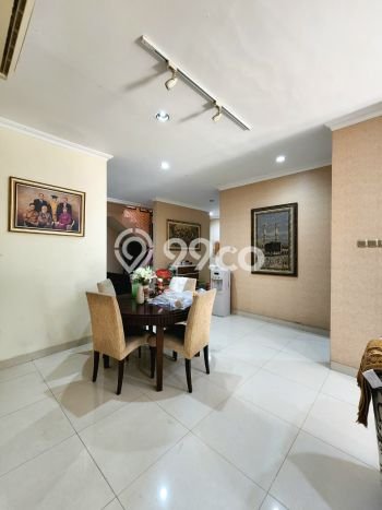Rumah Elit Modern Siap Huni di Pondok Indah Jakarta Selatan Rumah Elit Modern Siap Huni di Pondok Indah Jakarta Selatan