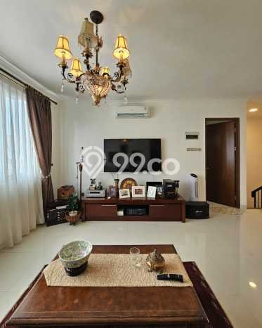 Rumah Elit Modern Siap Huni di Bintaro Tangerang Selatan Rumah Elit Modern Siap Huni di Bintaro Tangerang Selatan