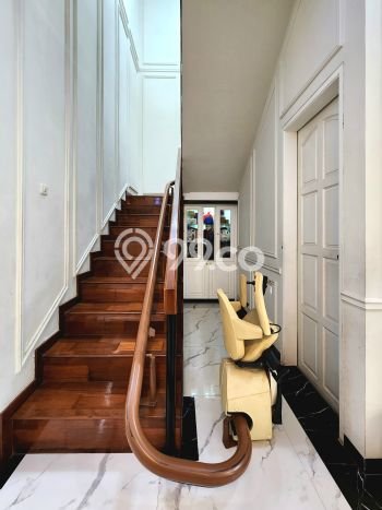 For Sale Rumah Elit Exclusive di Jagakarsa, Jakarta Selatan For Sale Rumah Elit Exclusive di Jagakarsa, Jakarta Selatan