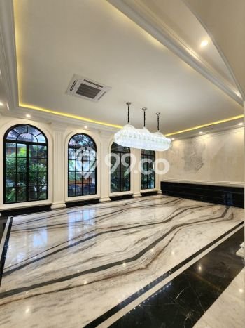 Dijual Rumah Mewah Elegan Dengan View Eksklusif di Pondok Indah, Jakarta Selatan Dijual Rumah Mewah Elegan Dengan View Eksklusif di Pondok Indah, Jakarta Selatan