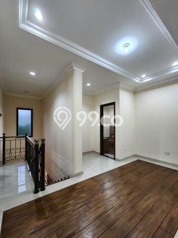 Hunian Mewah LB 230m2 Siap Huni Desain Elegan di Lenteng Agung, Jakarta Selatan Hunian Mewah LB 230m2 Siap Huni Desain Elegan di Lenteng Agung, Jakarta Selatan