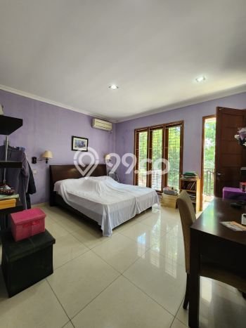 Rumah Elit Modern Siap Huni di Pondok Indah Jakarta Selatan Rumah Elit Modern Siap Huni di Pondok Indah Jakarta Selatan