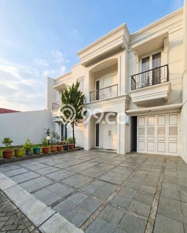 For Sale Rumah Mewah Exclusive di Tebet, Jakarta Selatan For Sale Rumah Mewah Exclusive di Tebet, Jakarta Selatan