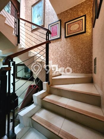 Rumah Elit Modern Siap Huni di Pondok Indah Jakarta Selatan Rumah Elit Modern Siap Huni di Pondok Indah Jakarta Selatan