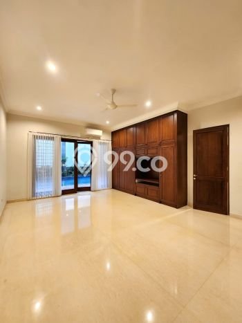 Hunian Mewah LB 450m2 Siap Huni Desain Elegan di Lebak Bulus, Jakarta Selatan Hunian Mewah LB 450m2 Siap Huni Desain Elegan di Lebak Bulus, Jakarta Selatan