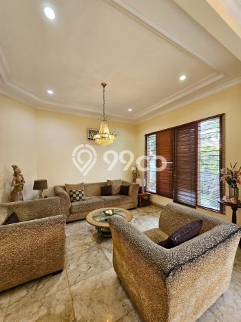 Ready to Use! Luxury House LT 560m2 Desain Modern di Pondok Indah Ready to Use! Luxury House LT 560m2 Desain Modern di Pondok Indah