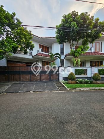 Ready to Use! Luxury House LT 560m2 Desain Modern di Pondok Indah Ready to Use! Luxury House LT 560m2 Desain Modern di Pondok Indah