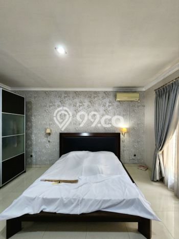 Rumah Elit Modern Siap Huni di Pondok Indah Jakarta Selatan Rumah Elit Modern Siap Huni di Pondok Indah Jakarta Selatan