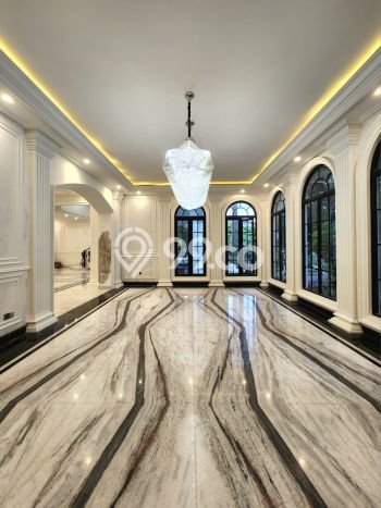 Dijual Rumah Mewah Elegan Dengan View Eksklusif di Pondok Indah, Jakarta Selatan Dijual Rumah Mewah Elegan Dengan View Eksklusif di Pondok Indah, Jakarta Selatan