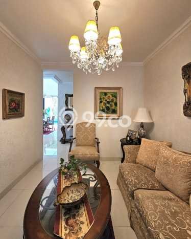Rumah Elit Modern Siap Huni di Bintaro Tangerang Selatan Rumah Elit Modern Siap Huni di Bintaro Tangerang Selatan