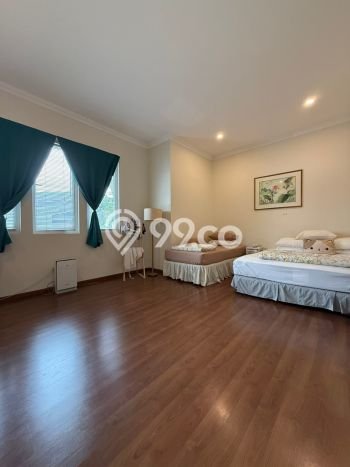 Rumah Mewah Siap Huni LT 271m2 di Kebayoran Baru, Jakarta Selatan Rumah Mewah Siap Huni LT 271m2 di Kebayoran Baru, Jakarta Selatan