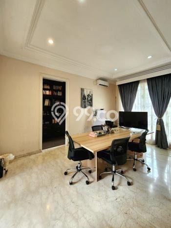 Hunian Eksklusif Dijual LT 635m2 di Kebayoran Lama, Jakarta Selatan Hunian Eksklusif Dijual LT 635m2 di Kebayoran Lama, Jakarta Selatan