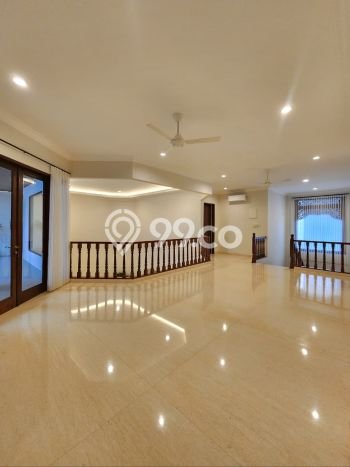 Hunian Mewah LB 450m2 Siap Huni Desain Elegan di Lebak Bulus, Jakarta Selatan Hunian Mewah LB 450m2 Siap Huni Desain Elegan di Lebak Bulus, Jakarta Selatan