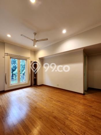 Hunian Kondisi Baik Disewakan di Pondok Indah, Jakarta Selatan LT 485m2, LB 550m2 Hunian Kondisi Baik Disewakan di Pondok Indah, Jakarta Selatan LT 485m2, LB 550m2