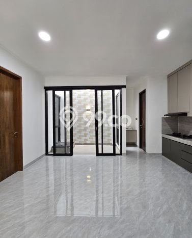 Dijual Rumah Luas Megah Dengan View Eksklusif di BSD Graha Raya, Tangerang Dijual Rumah Luas Megah Dengan View Eksklusif di BSD Graha Raya, Tangerang