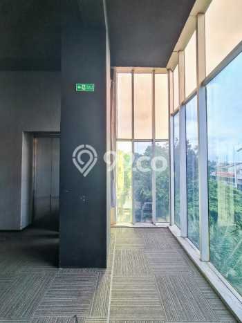 Kantor Bagus Dijual LB 2000m2 Lokasi Strategis Jakarta Selatan Area Cocok untuk Berbisnis Kantor Bagus Dijual LB 2000m2 Lokasi Strategis Jakarta Selatan Area Cocok untuk Berbisnis