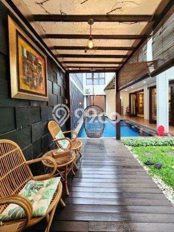 Hunian Elit LB 450m2 Siap Huni Desain Elegan di Kemang, Jakarta Selatan Hunian Elit LB 450m2 Siap Huni Desain Elegan di Kemang, Jakarta Selatan