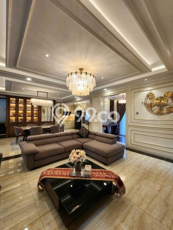 Hunian Elit LB 450m2 Siap Huni Desain Elegan di Kemang, Jakarta Selatan Hunian Elit LB 450m2 Siap Huni Desain Elegan di Kemang, Jakarta Selatan