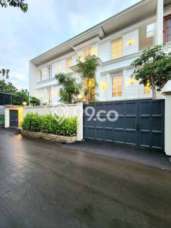Rumah Luxury Modern Siap Huni di Kemang Jakarta Selatan Rumah Luxury Modern Siap Huni di Kemang Jakarta Selatan