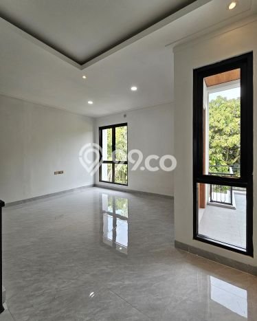 Dijual Rumah Luas Megah Dengan View Eksklusif di BSD Graha Raya, Tangerang Dijual Rumah Luas Megah Dengan View Eksklusif di BSD Graha Raya, Tangerang