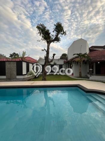Rumah Sewa Jakarta Selatan LT 920m2 LB 400m2 Area Ampera Rumah Sewa Jakarta Selatan LT 920m2 LB 400m2 Area Ampera
