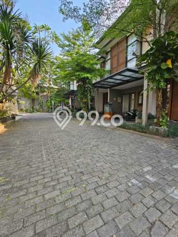 Rumah Elit Modern Siap Huni di Pondok Pinang Jakarta Selatan Rumah Elit Modern Siap Huni di Pondok Pinang Jakarta Selatan
