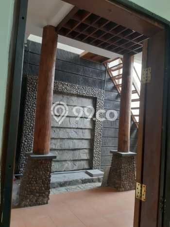Disewakan! Rumah 3 Kamar Tidur &
3 Kamar Mandi di Kedungmundu, Semarang Disewakan! Rumah 3 Kamar Tidur &
3 Kamar Mandi di Kedungmundu, Semarang