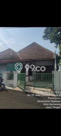 KESEMPATAN TERBAIK! Rumah Nyaman area , Luas 224m2m² LB 300m2m² KESEMPATAN TERBAIK! Rumah Nyaman area , Luas 224m2m² LB 300m2m²