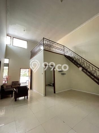 Rumah Sewa Semarang LT 167m2 LB 167m2 Area Sambiroto Rumah Sewa Semarang LT 167m2 LB 167m2 Area Sambiroto