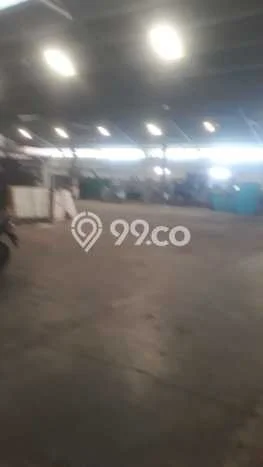 Disewakan Gudang komersial di Jekulo luas bangunan 9000m2 Disewakan Gudang komersial di Jekulo luas bangunan 9000m2