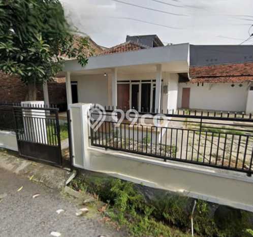 Dijual Rumah 3 Kamar Lokasi Strategis Bagus dan Strategis di Semarang Barat Dijual Rumah 3 Kamar Lokasi Strategis Bagus dan Strategis di Semarang Barat