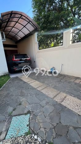 For Sale Rumah Mewah Exclusive di Tembalang, Semarang For Sale Rumah Mewah Exclusive di Tembalang, Semarang