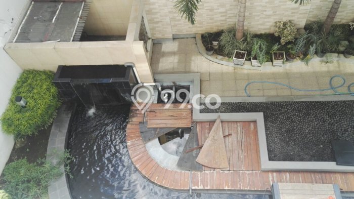 Rumah Luxury Modern Tanpa Renovasi di Graha Padma Semarang Rumah Luxury Modern Tanpa Renovasi di Graha Padma Semarang