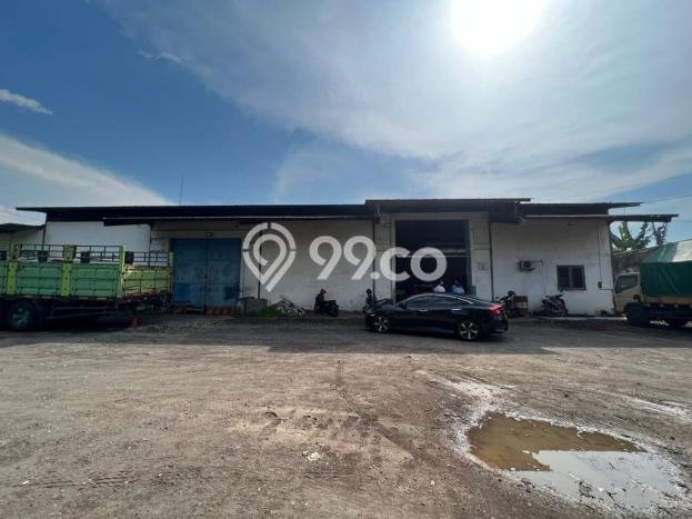 Lokasi Strategis! Dijual Gudang Bisnis di Semarang Barat, Semarang Kondisi Bagus Lokasi Strategis! Dijual Gudang Bisnis di Semarang Barat, Semarang Kondisi Bagus